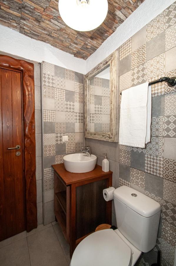 Tango Suites Rhodes City Extérieur photo